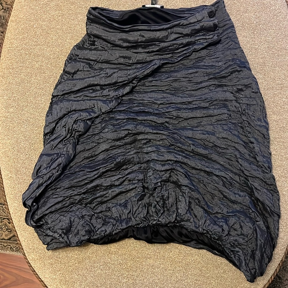 ✨ Sarah Pacini Black Bubble Skirt with Arched Hem - Size 0 ✨